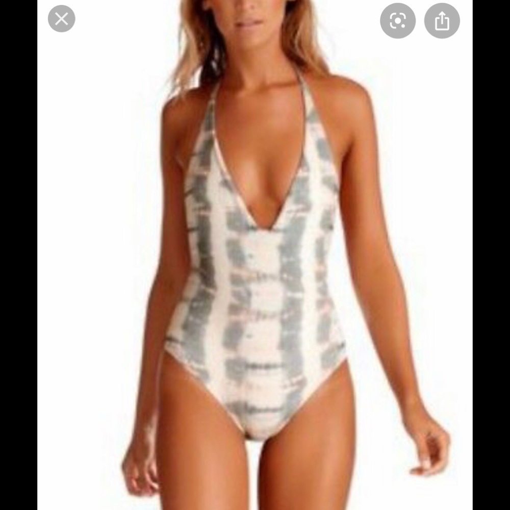 NWT VITAMIN A SWIMSUIT